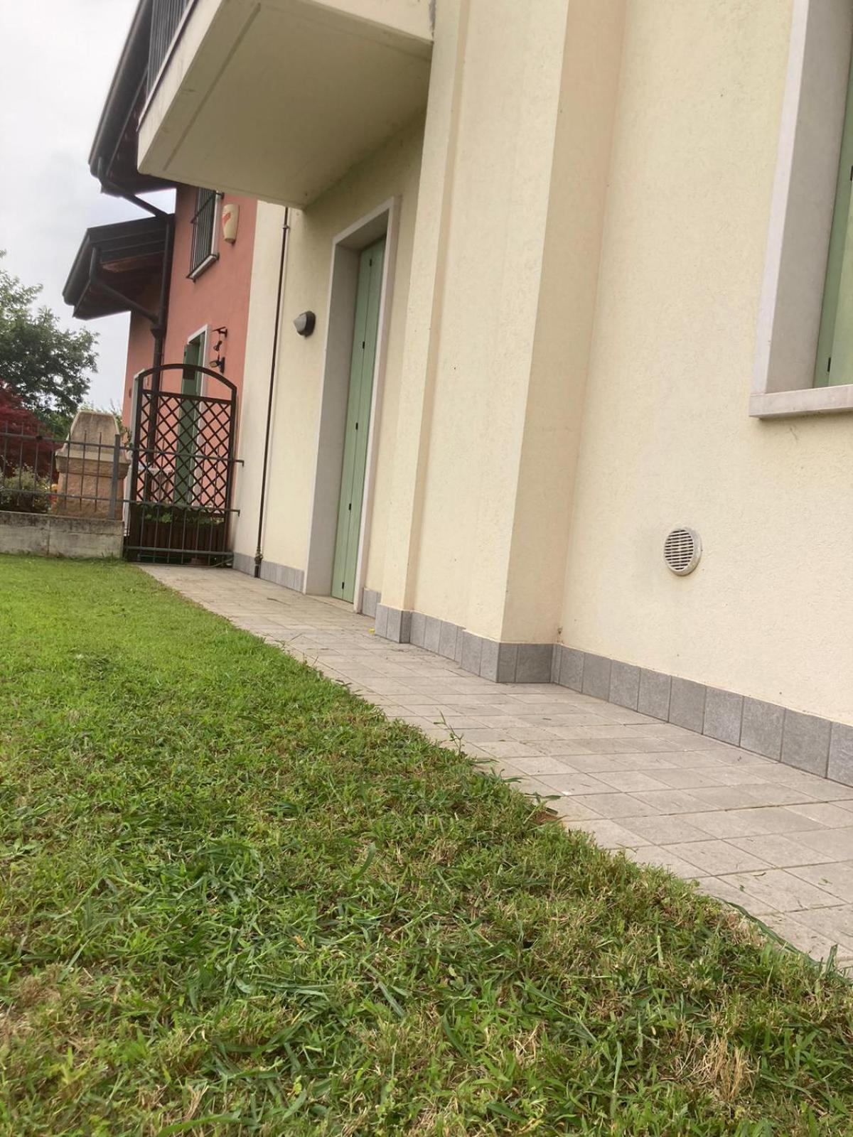 Casa Bellaria, Monzambano Colline Moreniche Del Lago Di Garda Exteriör bild